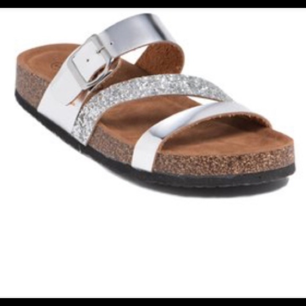 Refresh silver sandals